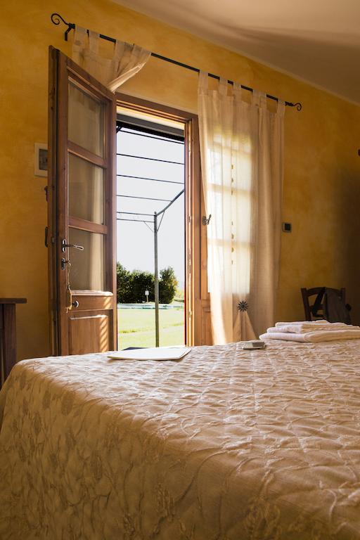 Poggio Sasseta Villa Монтиано Стая снимка