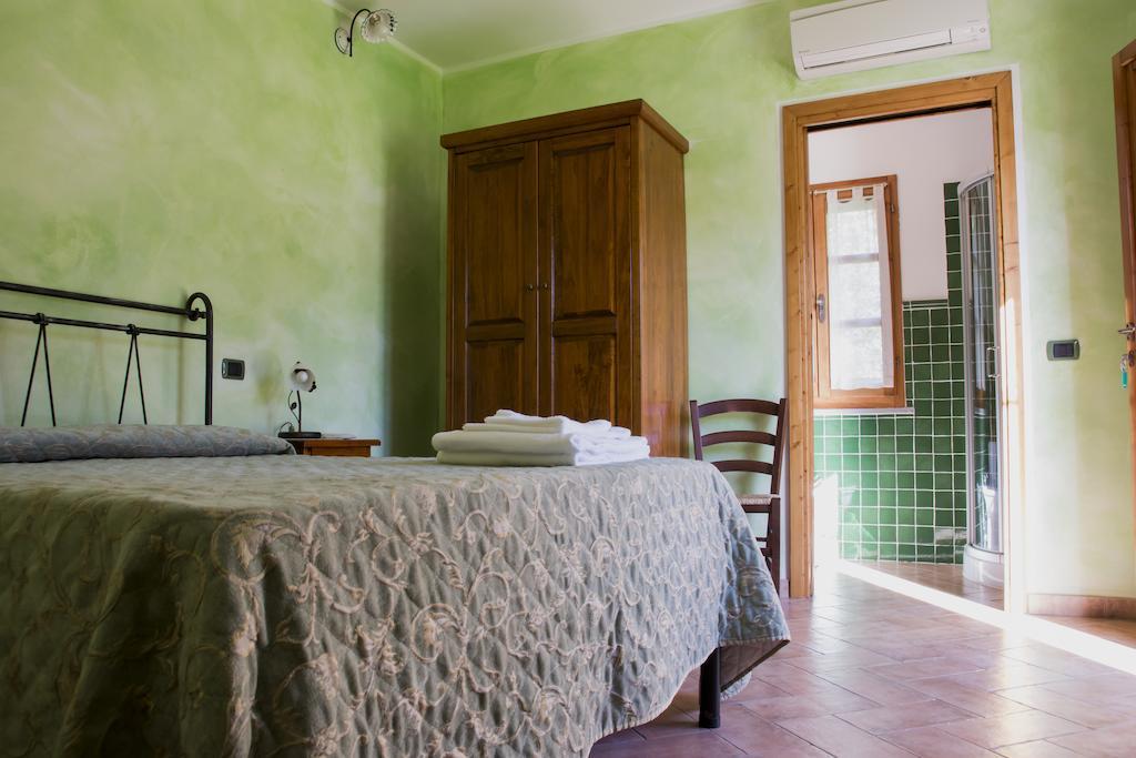 Poggio Sasseta Villa Монтиано Стая снимка
